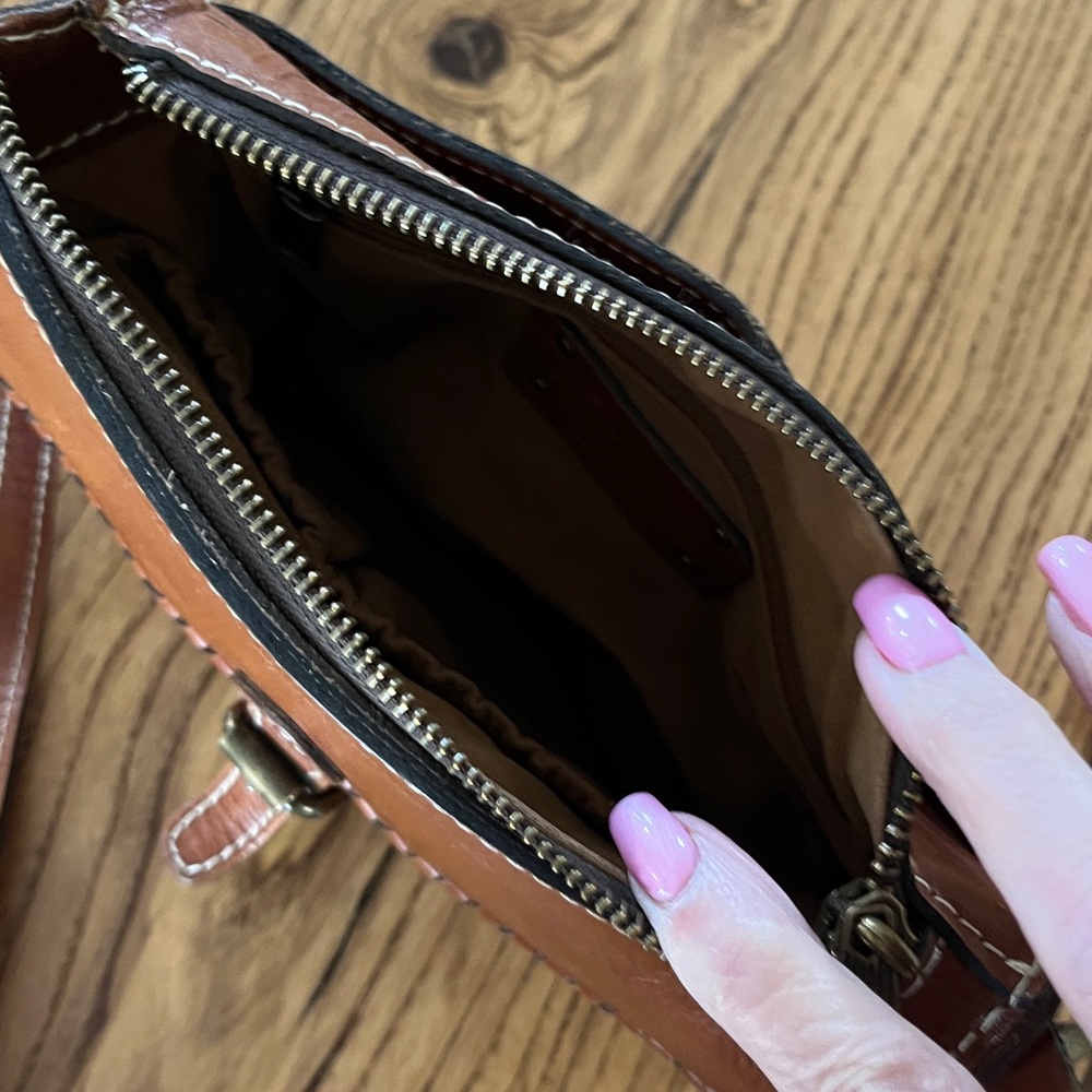 Patricia Nash Tan Brown Leather Interior Pouch - Picture 6 of 9